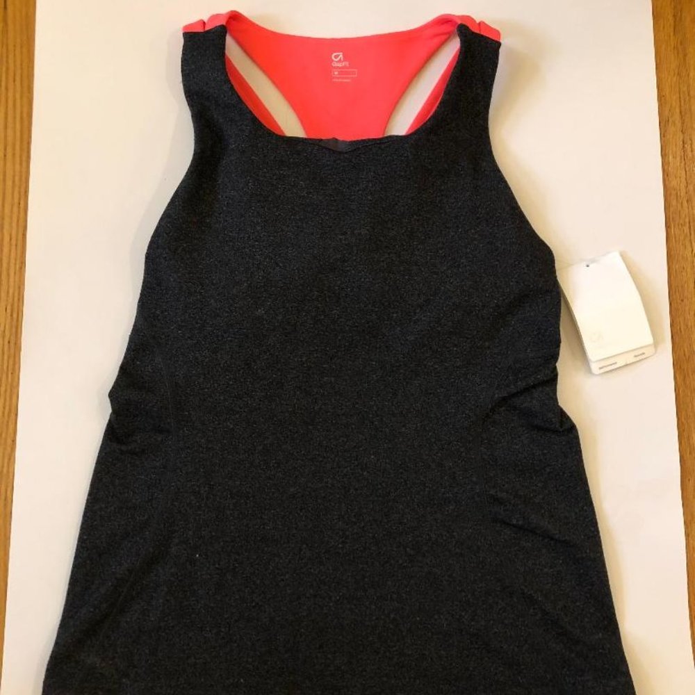Gap Fit Athletic Grey Exercise Athleisure Top